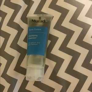 Mural acne control clarifying cleanser